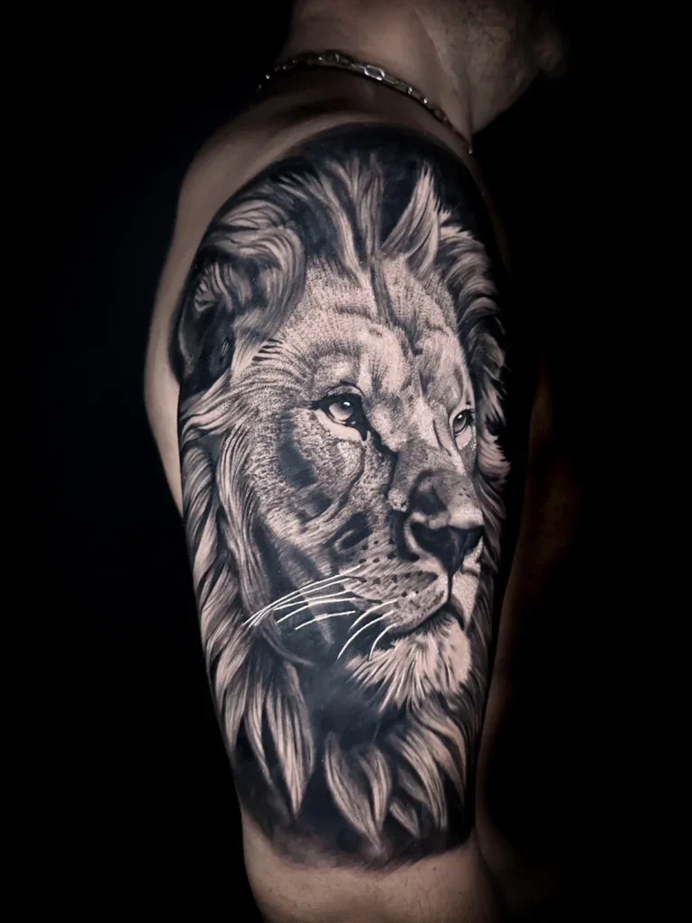 Tatuaj realizat de Robert — fotografie de portofoliu 088