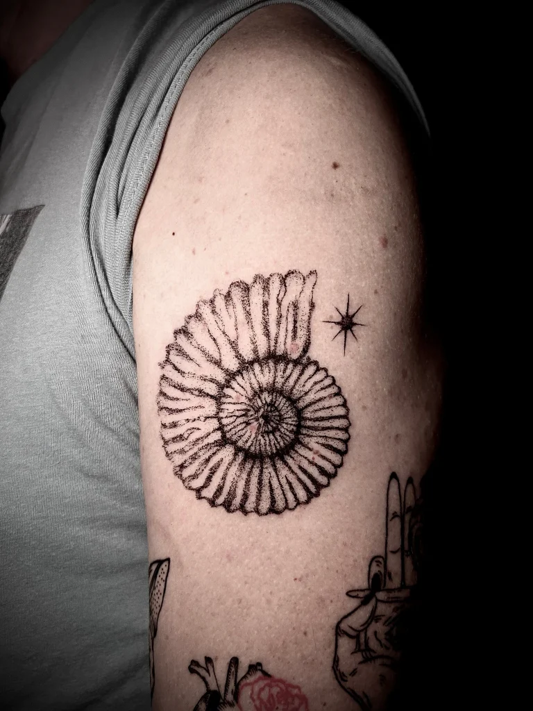 Tatuaj realizat de Adelina — detaliu din portofoliul Badass Tattoo Constanța