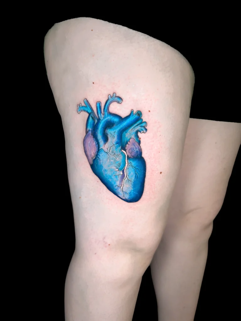 Badass Tattoo — fotografie de portofoliu 666