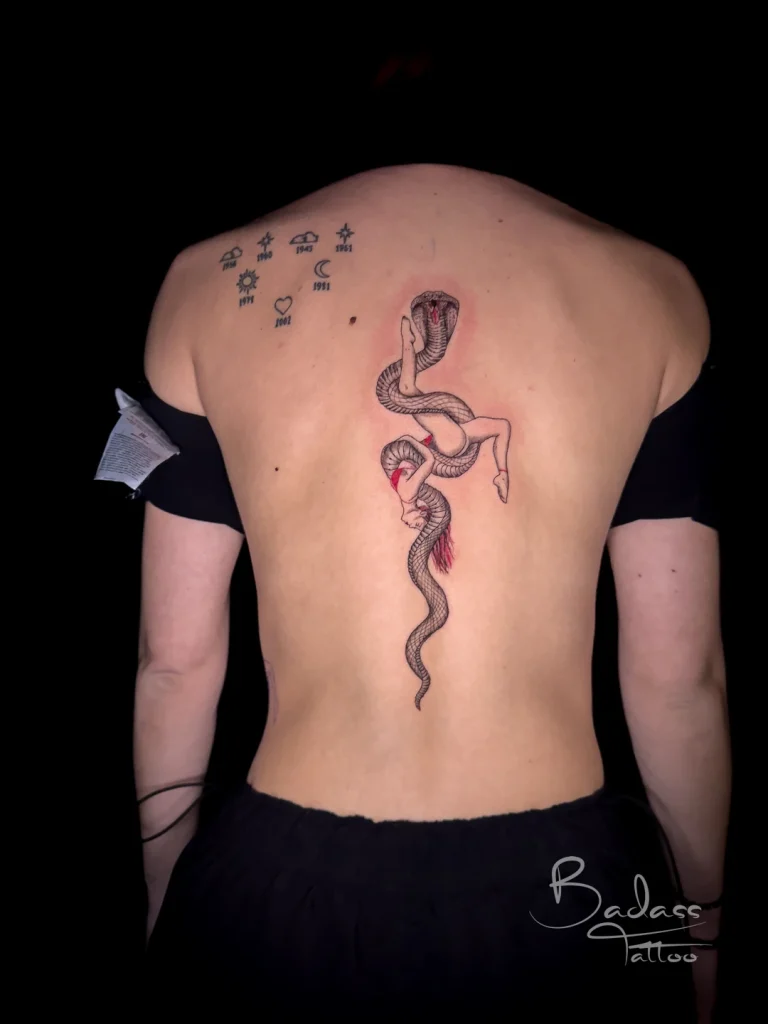 Badass Tattoo — fotografie de portofoliu 1075